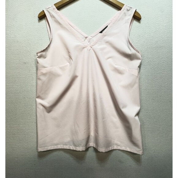 Eddie Bauer Women's Departure V-Neck Tank Top Size S Pink Lightweight Casual - Picture 4 of 9